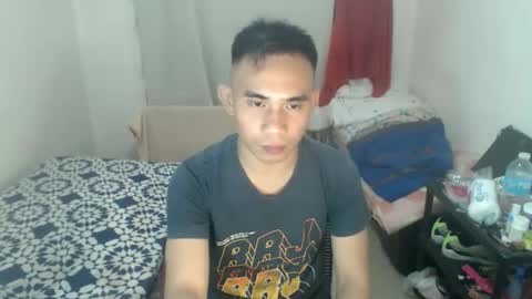 Snapshot of hotasianguyxxx chatting on 23, 11, 2025 hotasianguyxxx online show from 23, 11, 2025