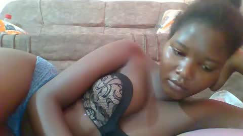 Snapshot of hotbabbee chatting on 30, 1, 2025 love online show from 30, 1, 2025