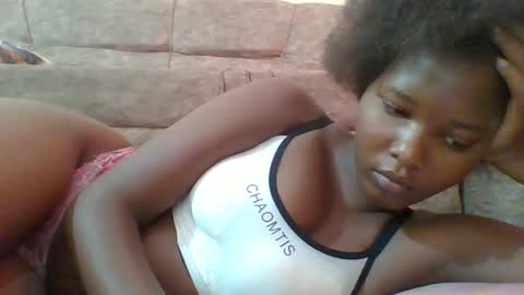 Snapshot of hotbabbee chatting on 3, 2, 2025 love online show from 3, 2, 2025