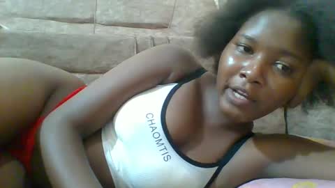 Snapshot of hotbabbee chatting on 3, 2, 2025 love online show from 3, 2, 2025