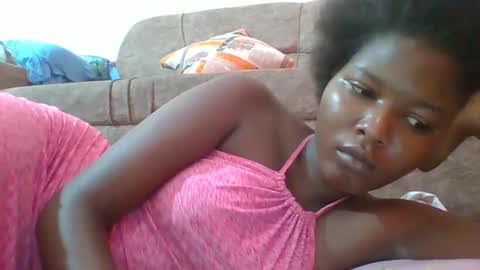 Snapshot of hotbabbee chatting on 6, 2, 2025 love online show from 6, 2, 2025