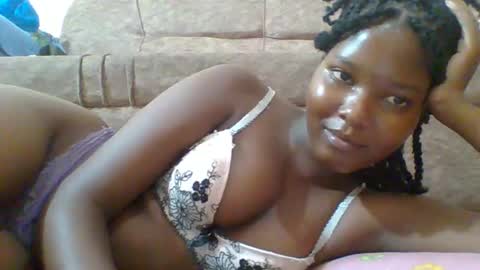 Snapshot of hotbabbee chatting on 6, 2, 2025 love online show from 6, 2, 2025