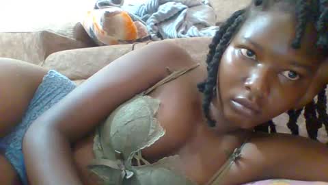 Snapshot of hotbabbee chatting on 3, 3, 2025 love online show from 3, 3, 2025