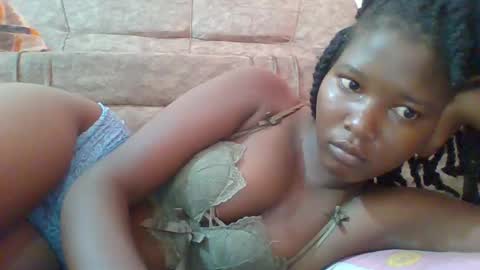 Snapshot of hotbabbee chatting on 3, 3, 2025 love online show from 3, 3, 2025