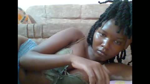 Snapshot of hotbabbee chatting on 3, 3, 2025 love online show from 3, 3, 2025