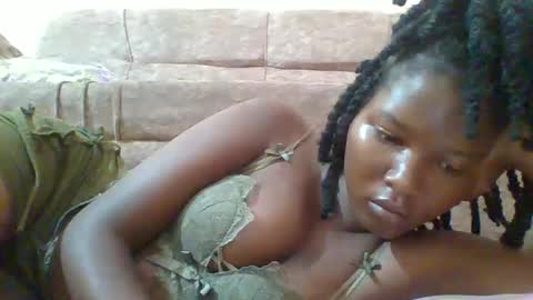 Snapshot of hotbabbee chatting on 4, 3, 2025 love online show from 4, 3, 2025