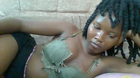 Snapshot of hotbabbee chatting on 10, 3, 2025 love online show from 10, 3, 2025