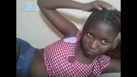 Snapshot of hotbabbee chatting on 8, 9, 2025 love online show from 8, 9, 2025
