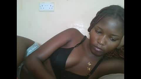 Snapshot of hotbabbee chatting on 9, 9, 2025 love online show from 9, 9, 2025