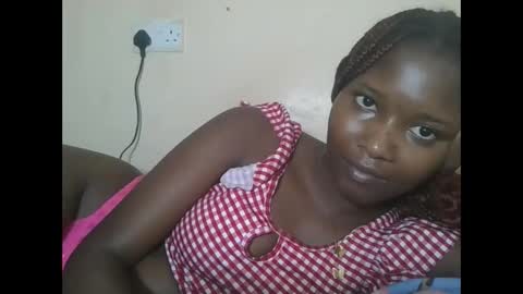 Snapshot of hotbabbee chatting on 13, 9, 2025 love online show from 13, 9, 2025