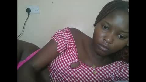 Snapshot of hotbabbee chatting on 14, 9, 2025 love online show from 14, 9, 2025