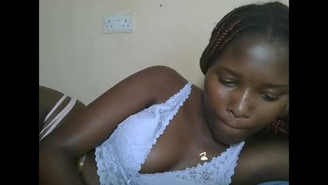 Snapshot of hotbabbee chatting on 25, 9, 2025 love online show from 25, 9, 2025