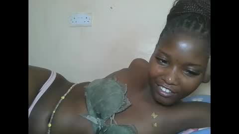 Snapshot of hotbabbee chatting on 3, 10, 2025 love online show from 3, 10, 2025