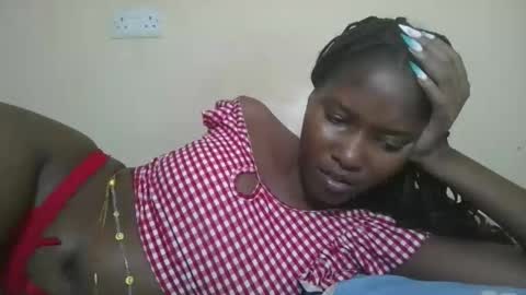 Snapshot of hotbabbee chatting on 13, 10, 2025 love online show from 13, 10, 2025