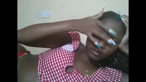 Snapshot of hotbabbee chatting on 14, 10, 2025 love online show from 14, 10, 2025
