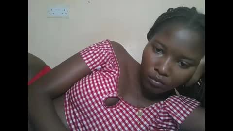 Snapshot of hotbabbee chatting on 20, 10, 2025 love online show from 20, 10, 2025