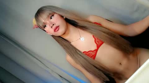 hotchescacummer online show from 11, 1, 2026