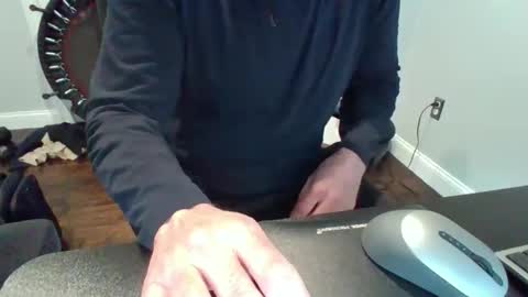 hotdog1124 online show from 6, 4, 2026