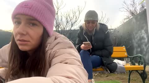 Snapshot of hotfallinganna chatting on 18, 12, 2024 Anna online show from 18, 12, 2024