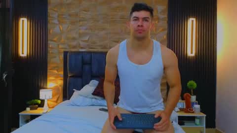 felipe  marcello online show from 28, 2, 2025