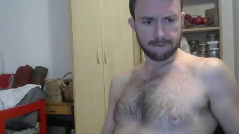 Le jardinier sexy online show from 23, 3, 2026