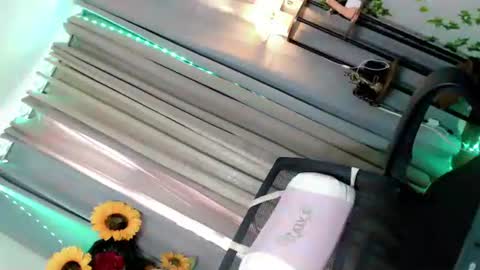 hotgirl_krisxx online show from 30, 10, 2025