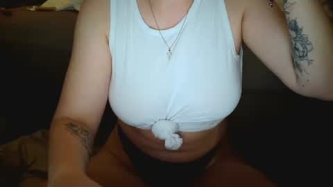 Snapshot of hotgirlbigbutt chatting on 14, 10, 2025 hotgirlbigbutt online show from 14, 10, 2025