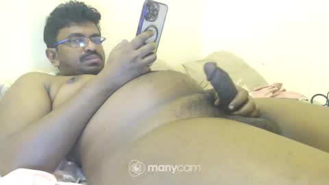 hotgluteus4321 online show from 21, 2, 2026