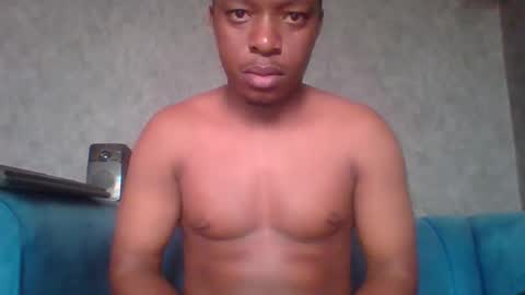 Snapshot of hotguyy001 chatting on 14, 2, 2025 hotguyy001 online show from 14, 2, 2025