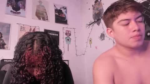 Snapshot of hothoneychile chatting on 10, 10, 2025 Sam and Nico online show from 10, 10, 2025