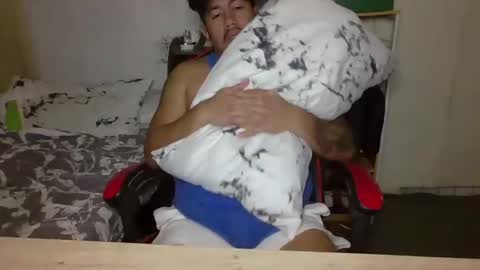 Snapshot of hothunkybear23 chatting on 5, 1, 2025 Khel online show from 5, 1, 2025