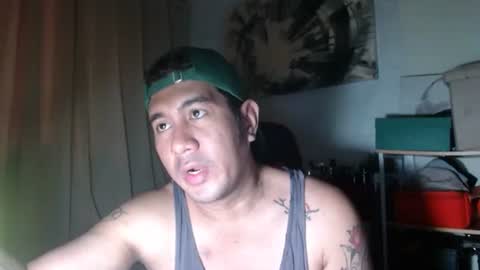 Snapshot of hothunkybear23 chatting on 18, 12, 2025 Khel online show from 18, 12, 2025