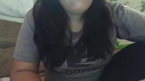 hotiemorenagurl18 online show from 2, 2, 2026