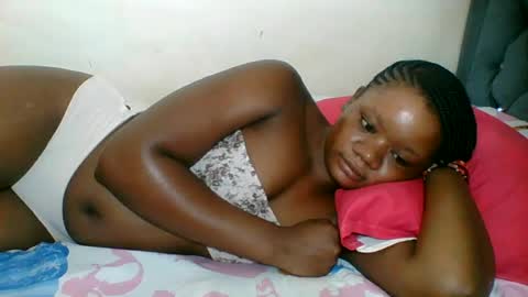 Snapshot of hotjeylee chatting on 5, 7, 2026 LOYCE online show from 5, 7, 2026