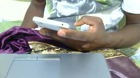 Snapshot of hotjune2t6 chatting on 30, 4, 2026 malaika online show from 30, 4, 2026