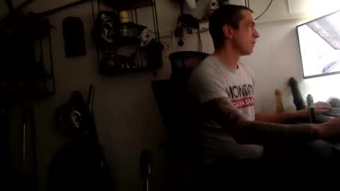 Snapshot of hotkinkytat chatting on 5, 3, 2025 hotkinkytat online show from 5, 3, 2025