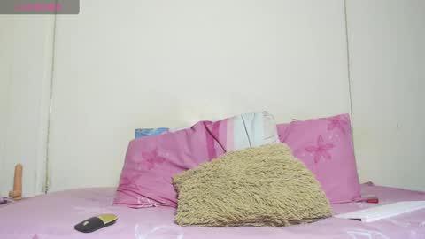 Krystel online show from 14, 2, 2025