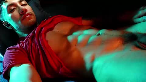 Snapshot of hotlatinking chatting on 2, 3, 2025 Hotlatinking online show from 2, 3, 2025