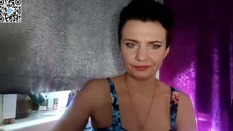 Snapshot of hotmamaqueen234 chatting on 8, 5, 2026 hotmamaqueen234 online show from 8, 5, 2026