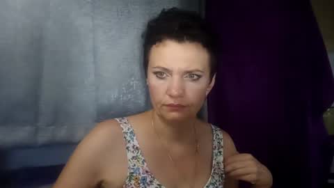 hotmamaqueen234 online show from 9, 8, 2026