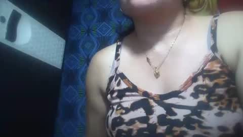 Snapshot of hotmatureladyxxx chatting on 11, 11, 2025 hotmatureladyxxx online show from 11, 11, 2025