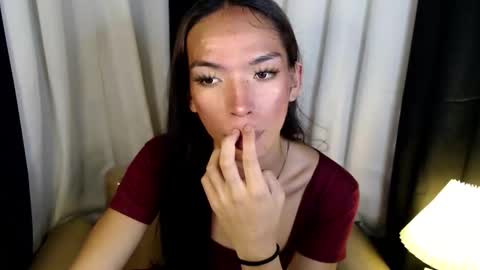 HI its me youre lovely MICHAELA  online show from 19, 11, 2025