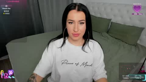 hotmorenaxxx online show from 20, 4, 2026