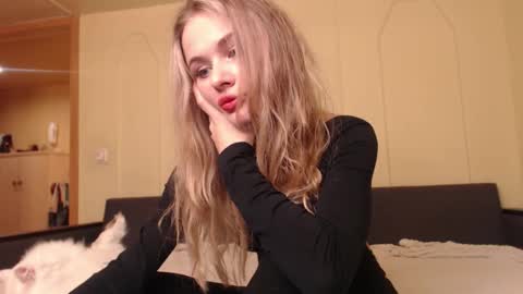 hotmp4 online show from 4, 10, 2025