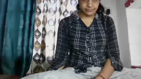 Snapshot of hotnsweetindian chatting on 11, 1, 2025 lola online show from 11, 1, 2025