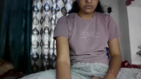 Snapshot of hotnsweetindian chatting on 3, 2, 2025 lola online show from 3, 2, 2025
