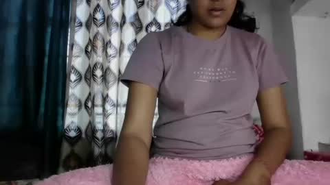Snapshot of hotnsweetindian chatting on 27, 2, 2025 lola online show from 27, 2, 2025