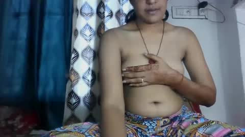 Snapshot of hotnsweetindian chatting on 6, 10, 2025 lola online show from 6, 10, 2025