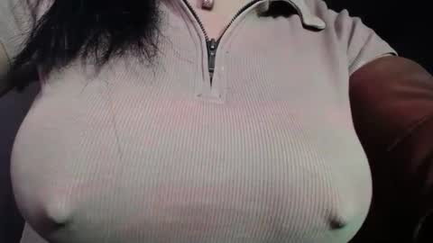 Snapshot of hotsexy_kendra chatting on 8, 12, 2024 hotsexy_kendra online show from 8, 12, 2024