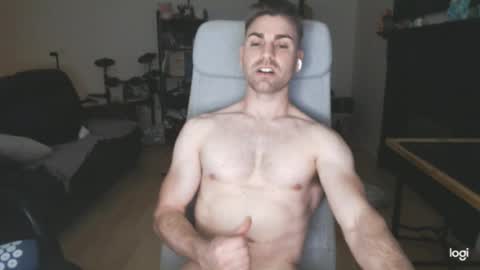 hotstud4uu online show from 4, 5, 2026